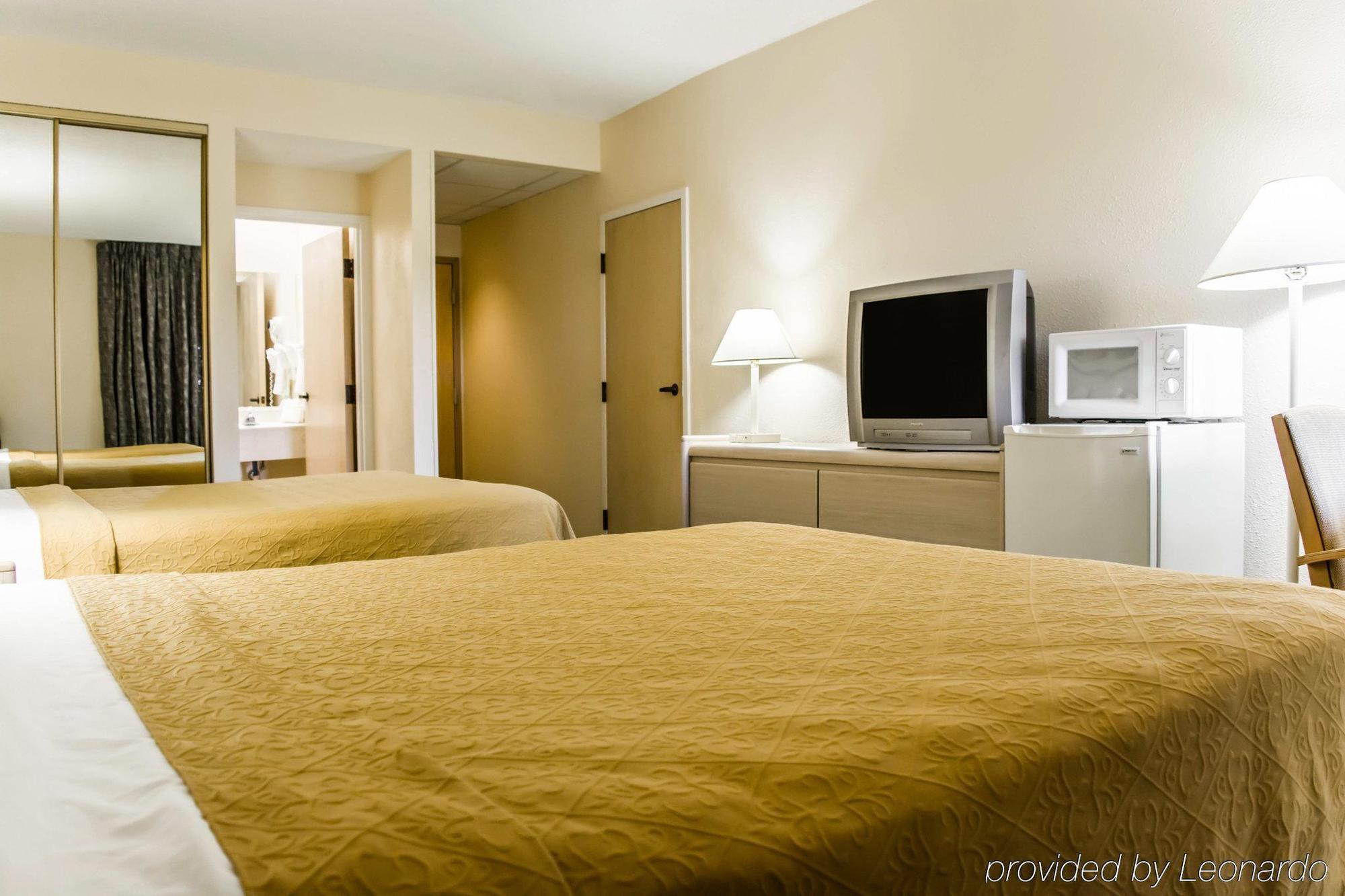 Quality Inn And Suites Golf Resort Golden Gate Eksteriør bilde
