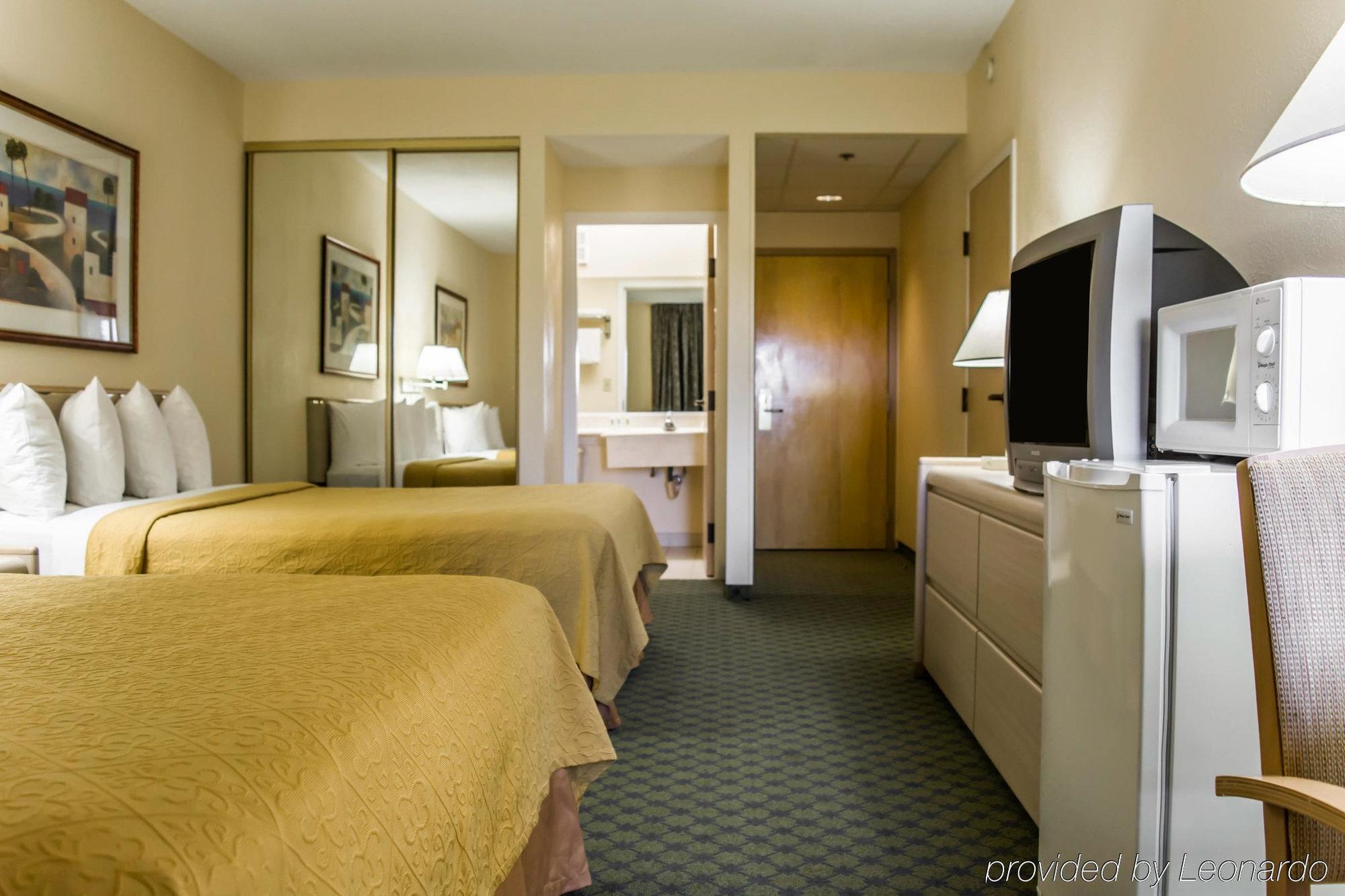 Quality Inn And Suites Golf Resort Golden Gate Eksteriør bilde