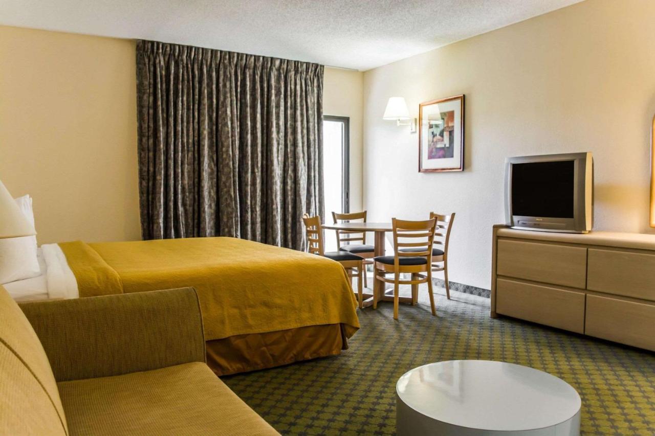 Quality Inn And Suites Golf Resort Golden Gate Eksteriør bilde