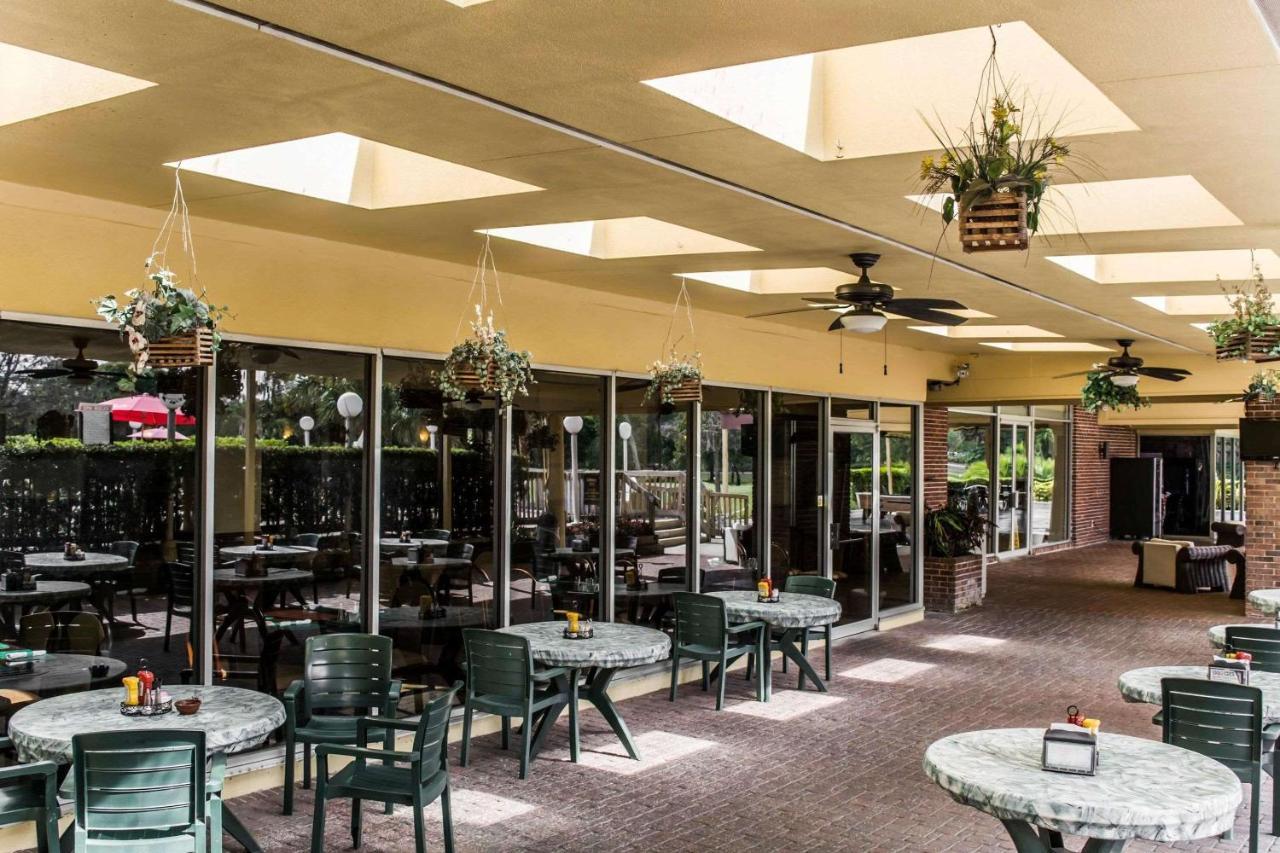 Quality Inn And Suites Golf Resort Golden Gate Eksteriør bilde